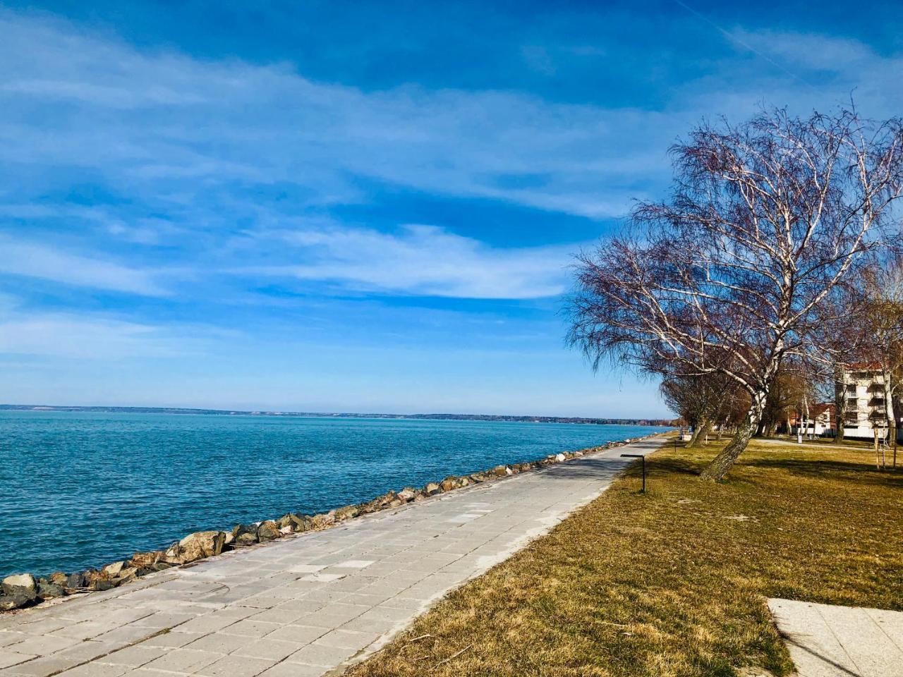 Villa Oliver 3. Siófok Esterno foto