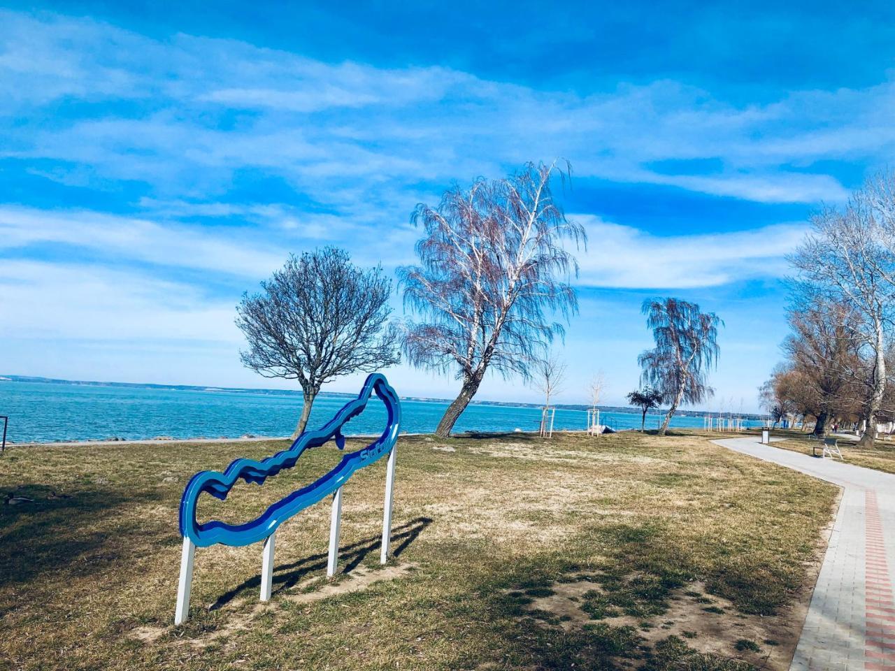 Villa Oliver 3. Siófok Esterno foto